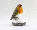 Load image into Gallery viewer, Robyn The Robin Artisan Needle Felting WOW Kit
