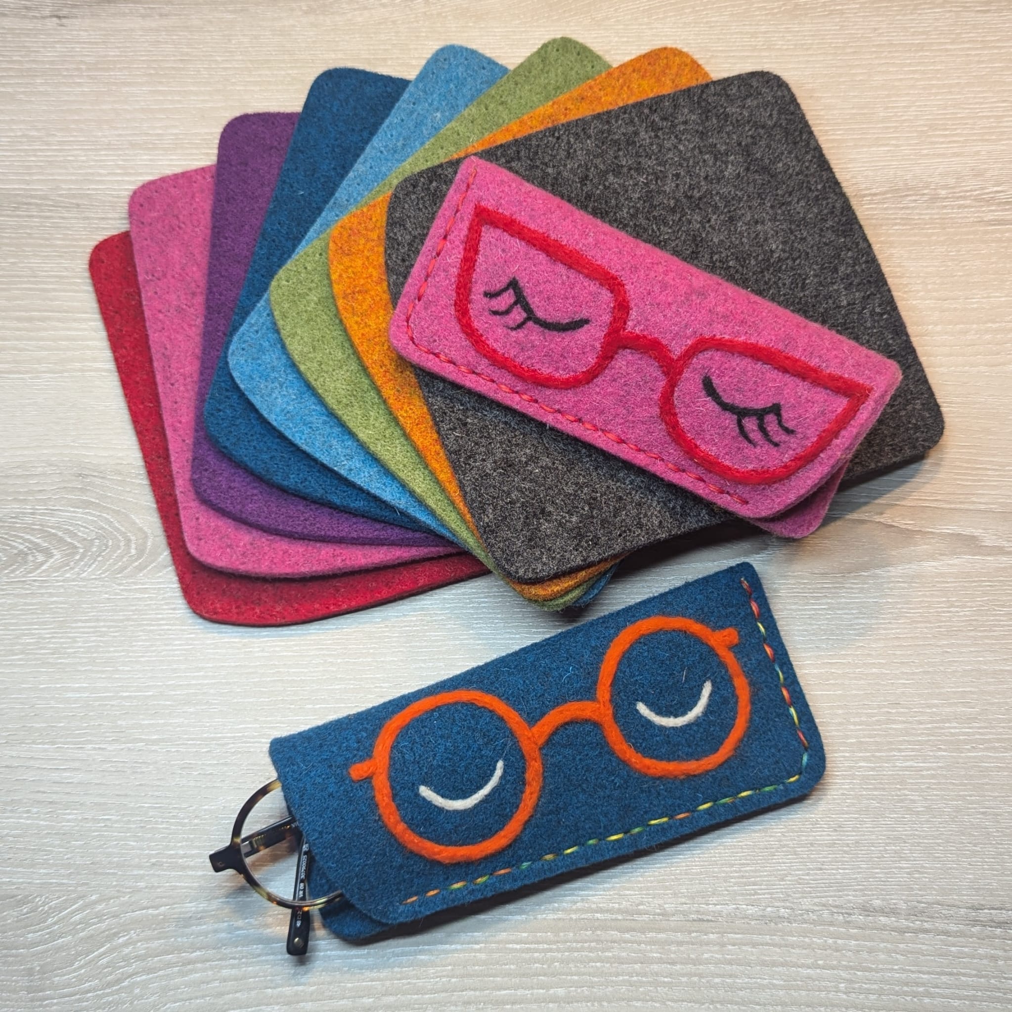 Custom Needle Felting onto Felt Glasses Case - 2025 WOOLSHOW WORKSHOPS