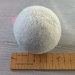 Load image into Gallery viewer, Pure Wool Felt Balls - Ivory White - Choice of sizes
