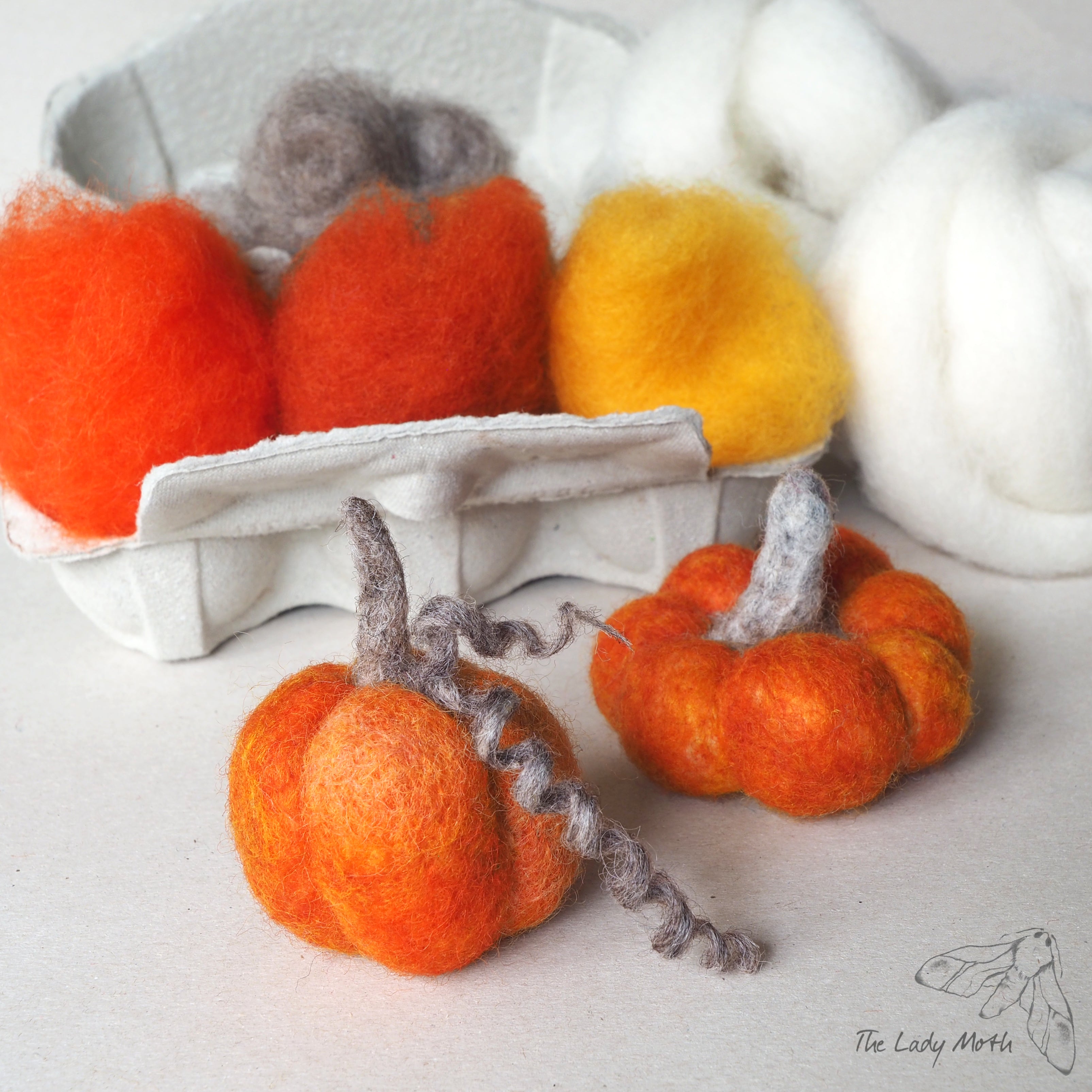 The Lady Moth CLASSIC basic needle felted pumpkin supply pack